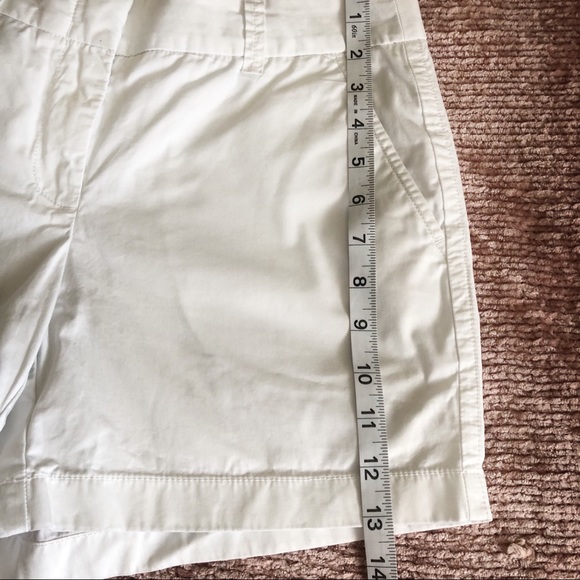 J.Crew. Chino White Women’s short Sz 4 - Picture 5 of 5
